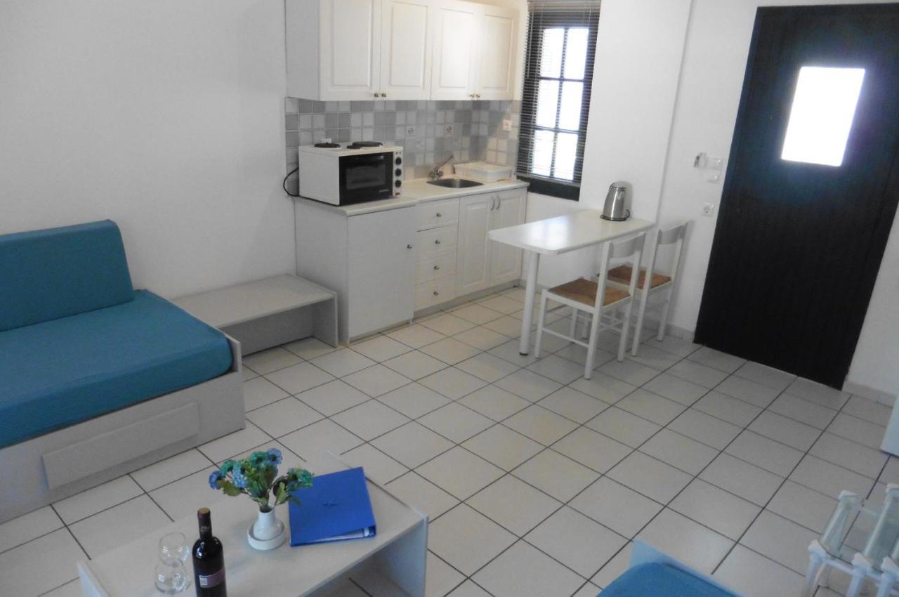 Julies Apartments Kokkini Hani Exterior photo